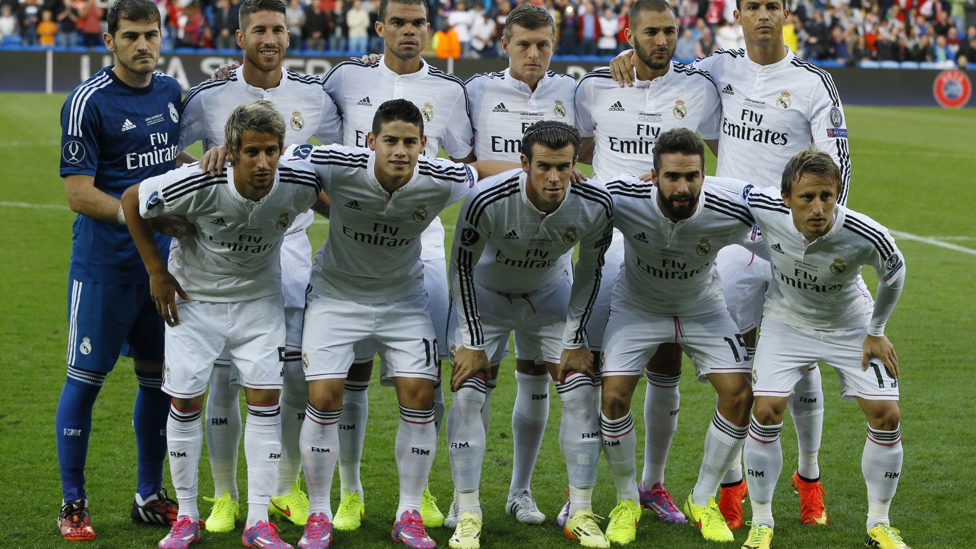 _极光之下的穿越赛：挑战自然奇观的速度极限_，极光之桥