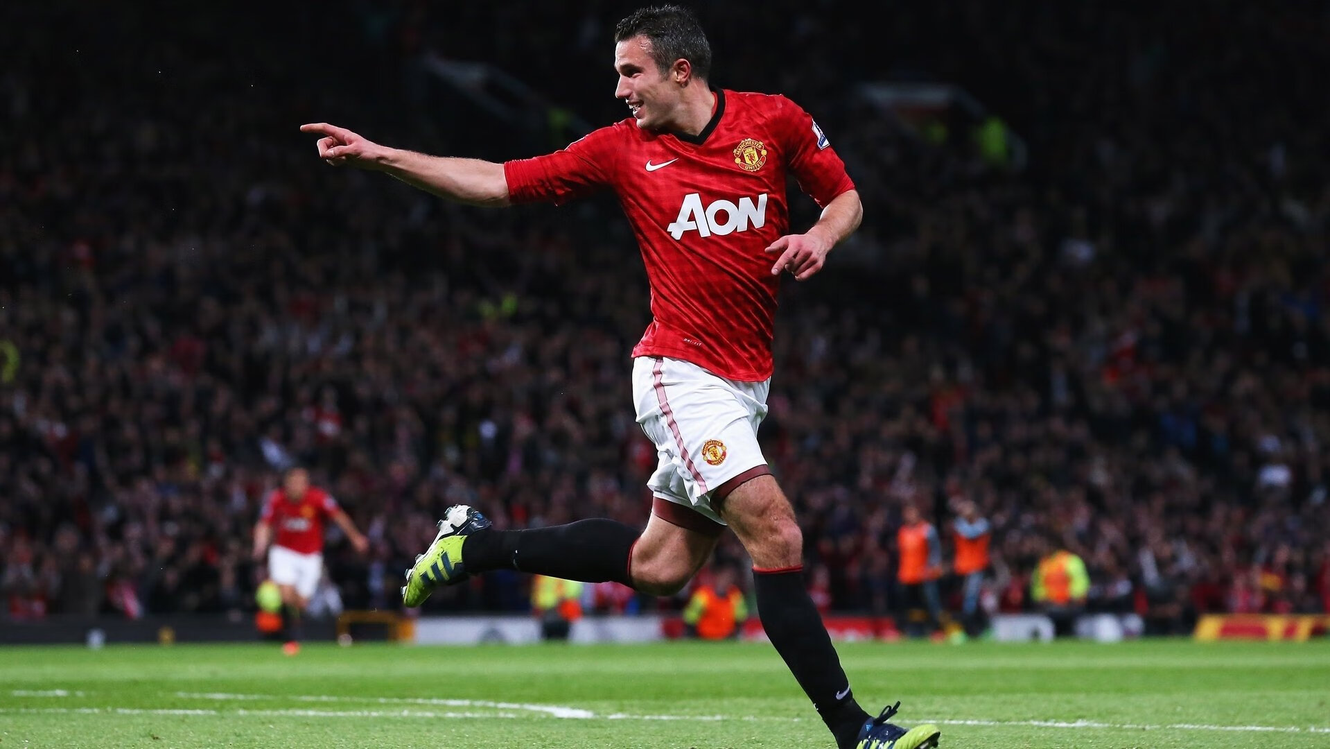 爱游戏电竞-普利西奇首秀即献助攻，展现巨大潜力，442oons普利西奇